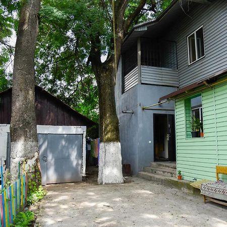 Almaty Hostel Dom Koktobe エクステリア 写真