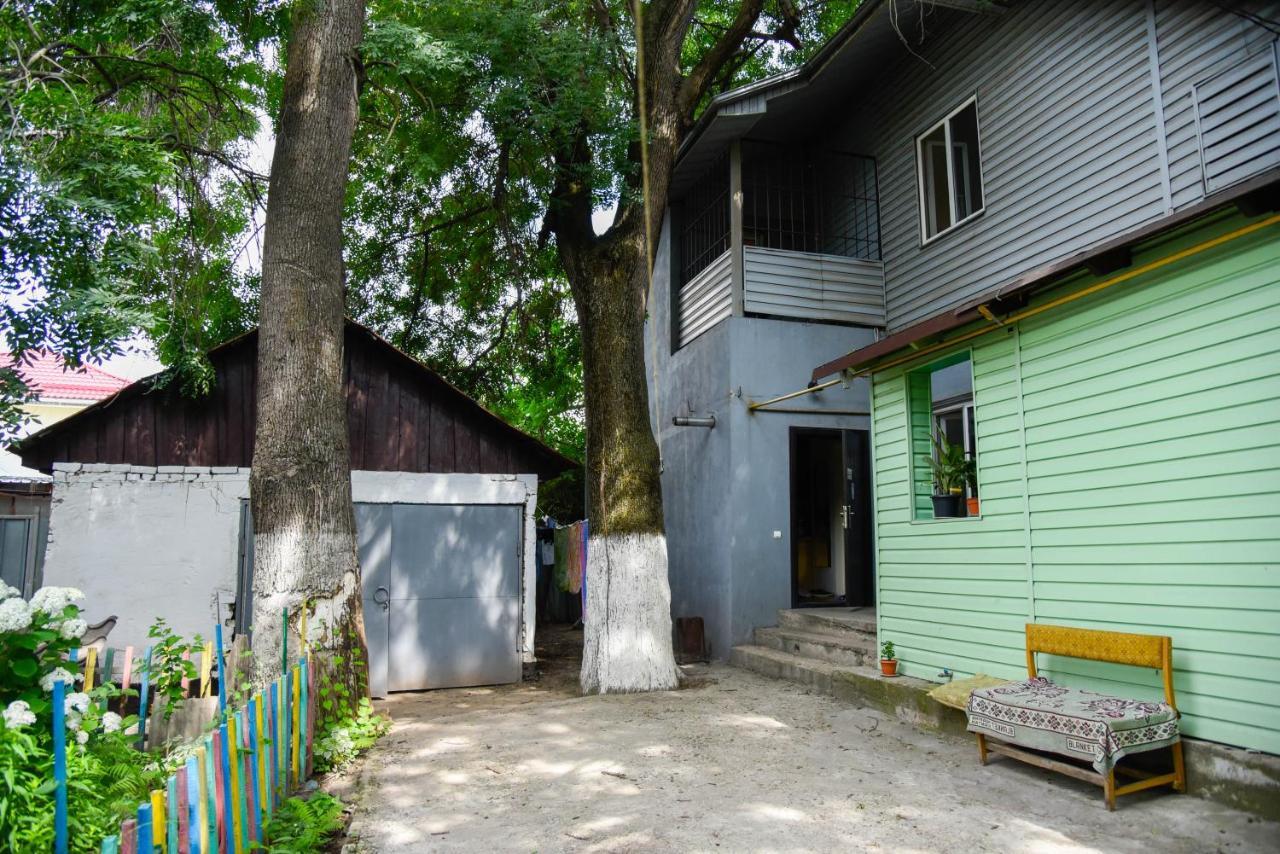 Almaty Hostel Dom Koktobe エクステリア 写真