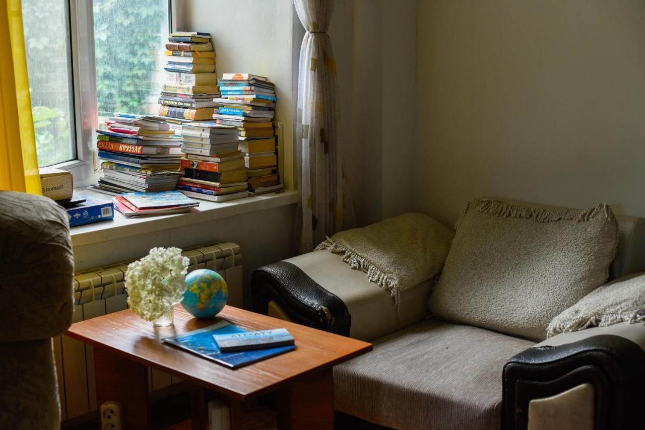 Almaty Hostel Dom Koktobe エクステリア 写真